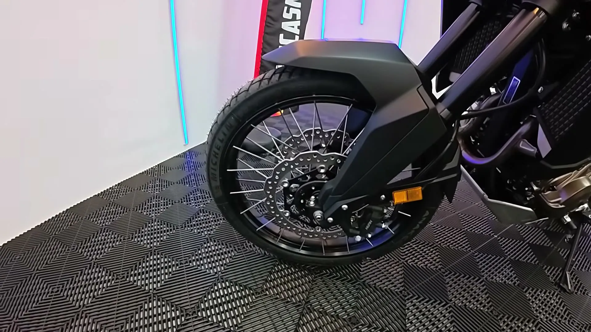 Africa Twin 1100 2023 Vs 2026 - 11