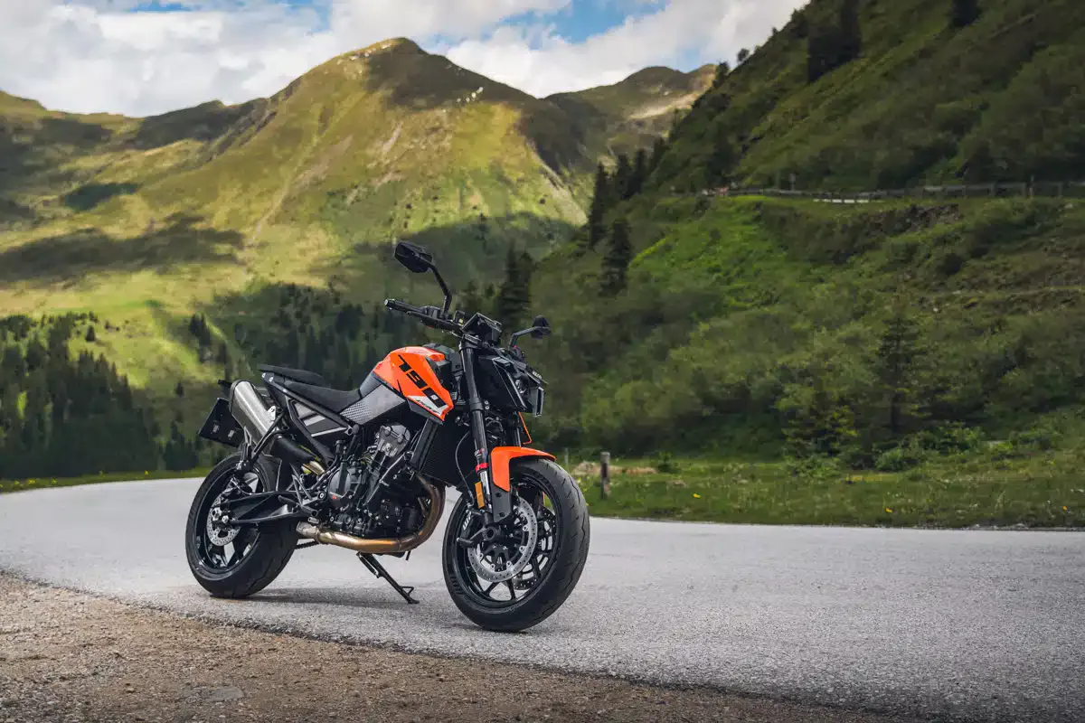 Essai KTM 790 Duke 2027  la bonne surprise - 02