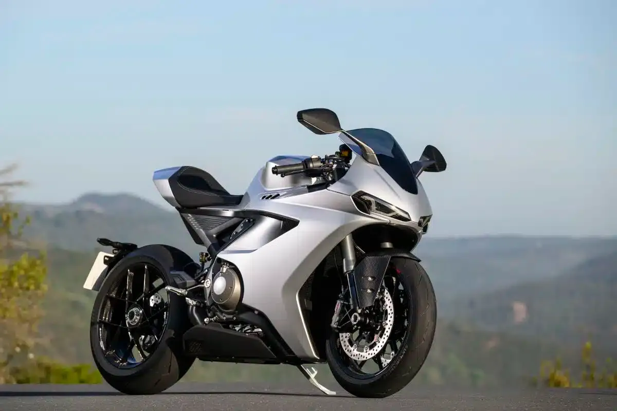 Essai Norton Manx R  100% nouvelle, 100% sensationnelle - 01