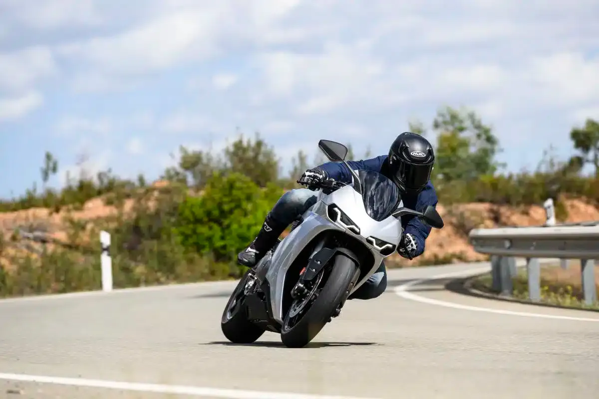 Essai Norton Manx R  100% nouvelle, 100% sensationnelle - 23