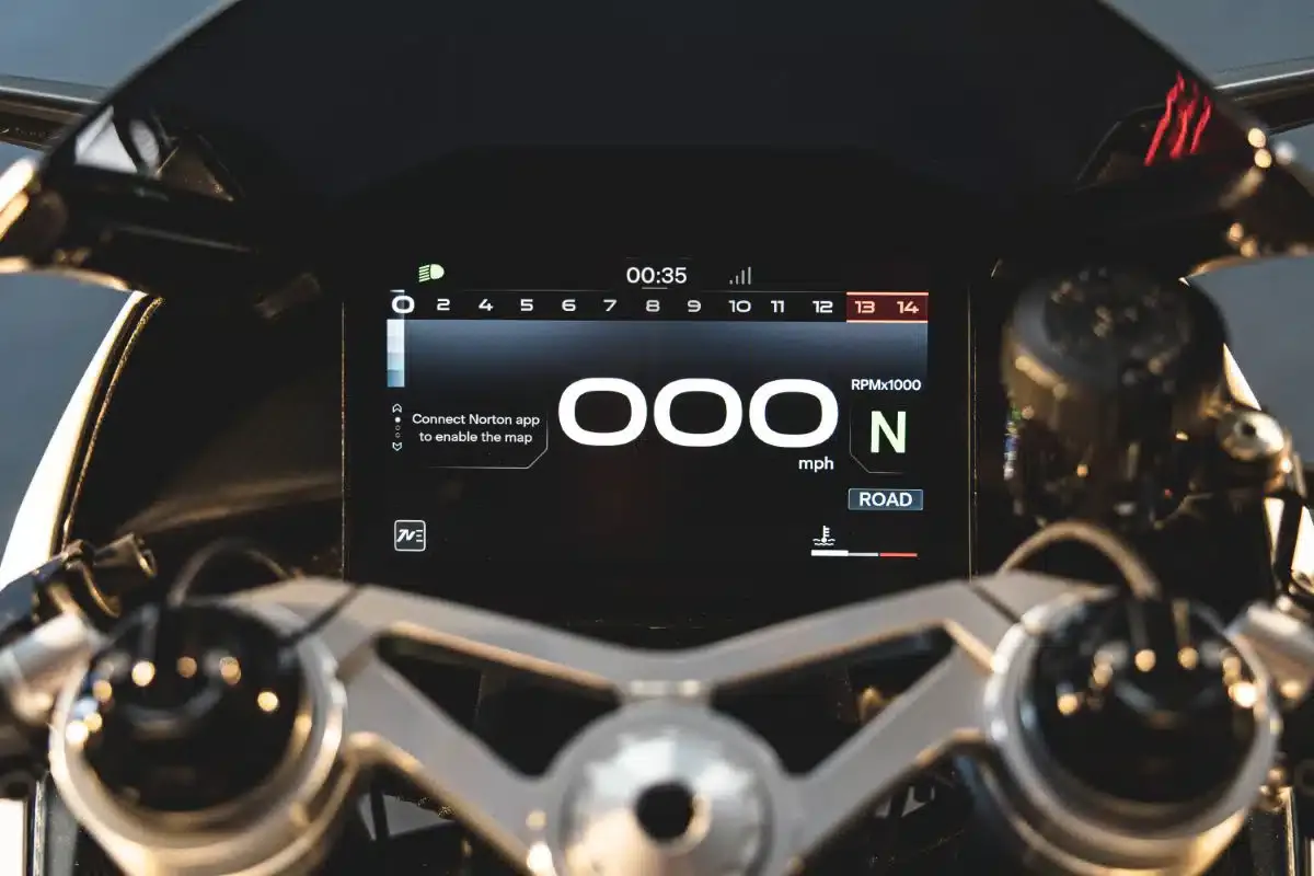 Essai Norton Manx R  100% nouvelle, 100% sensationnelle - 26
