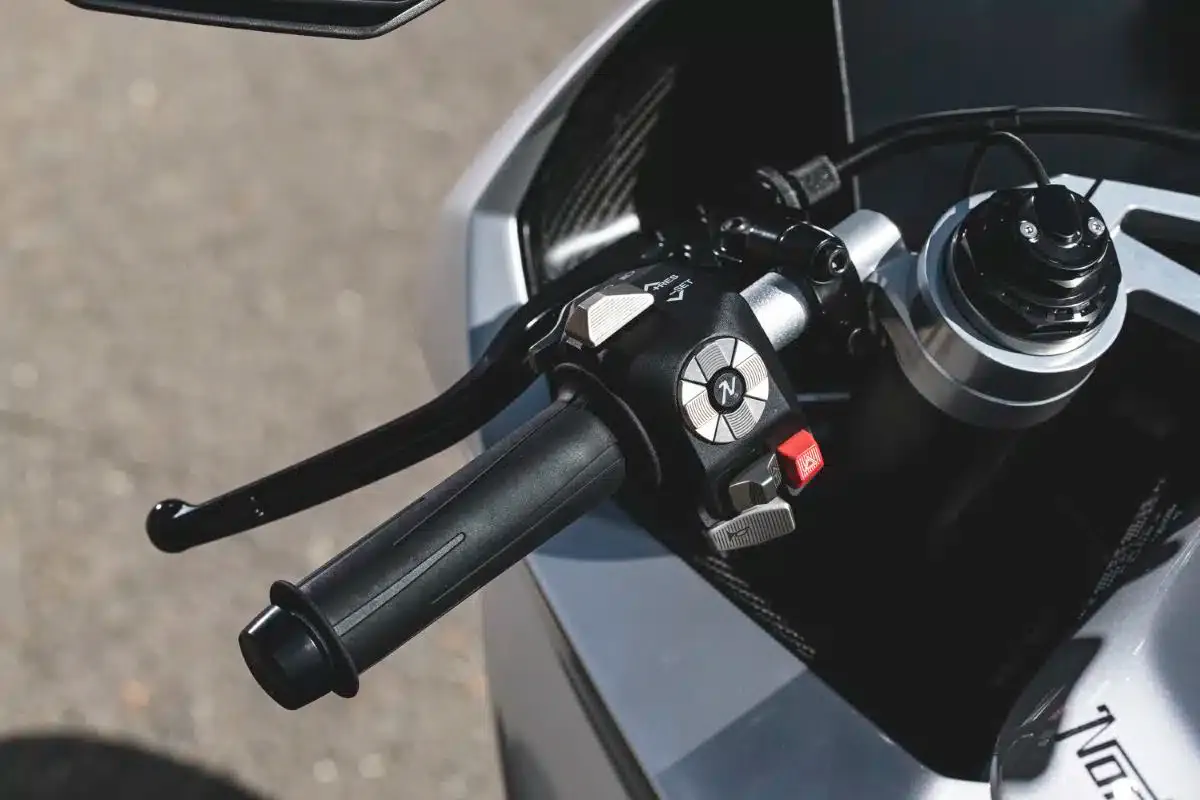 Essai Norton Manx R  100% nouvelle, 100% sensationnelle - 30
