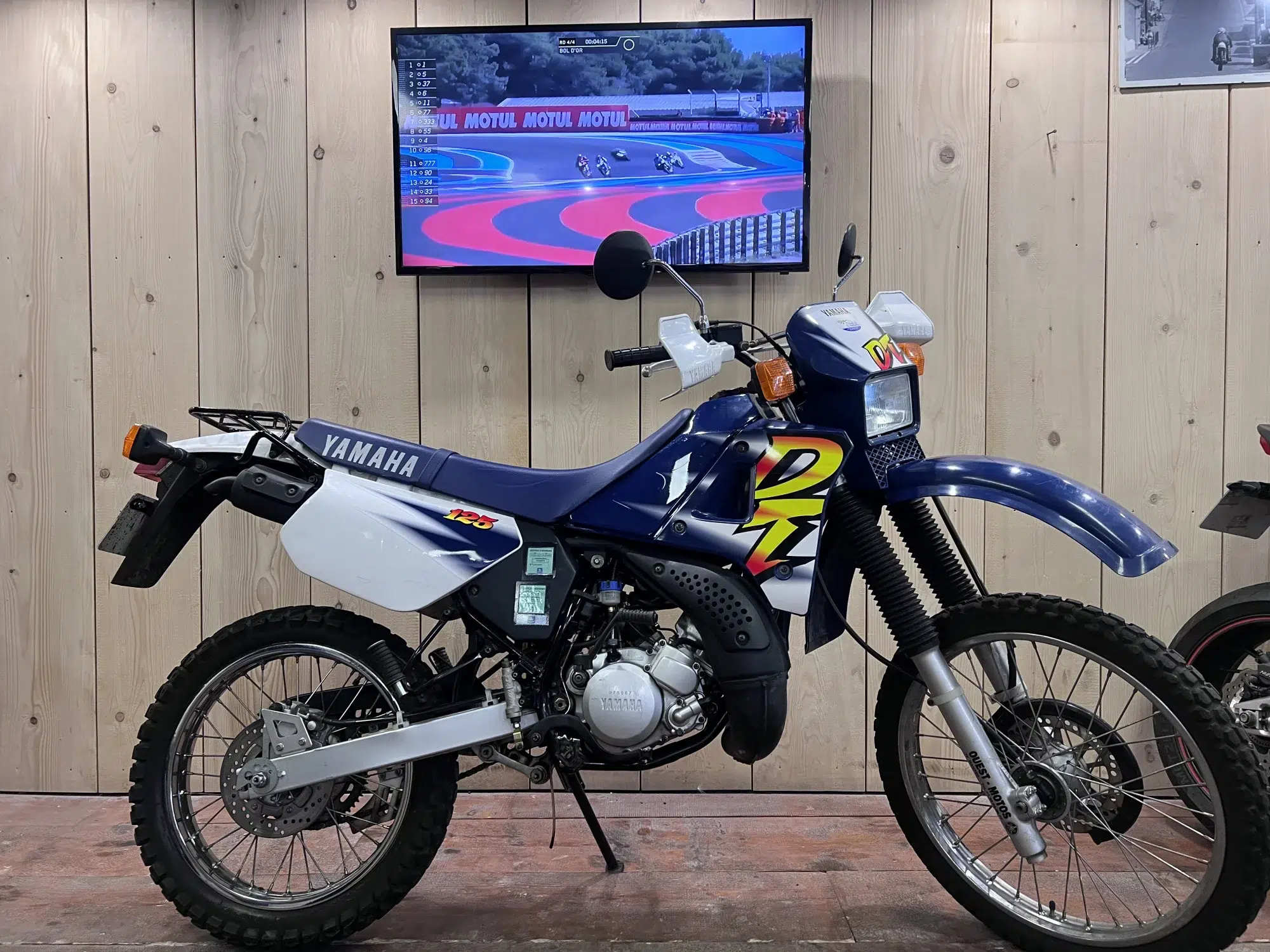 Guide complet de la Yamaha DTR 125 par Motopedia