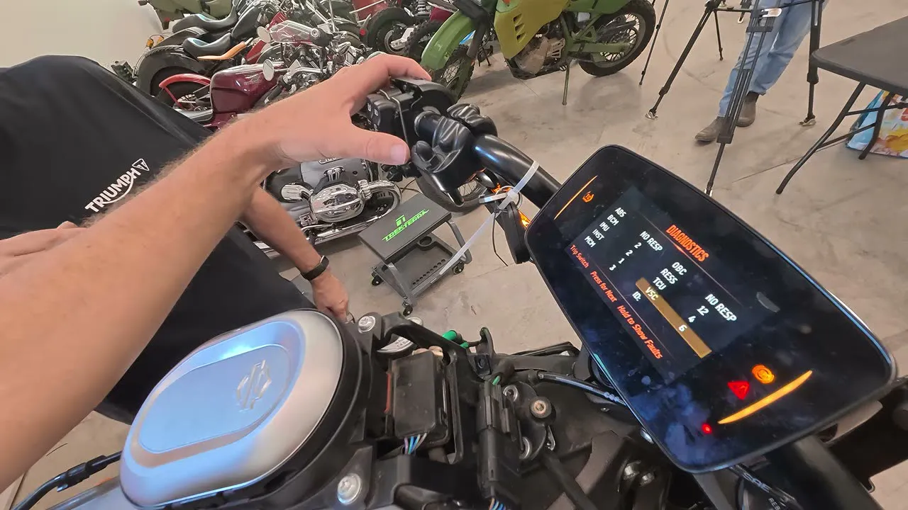 Harley Davidson électrique, que des problèmes - 24