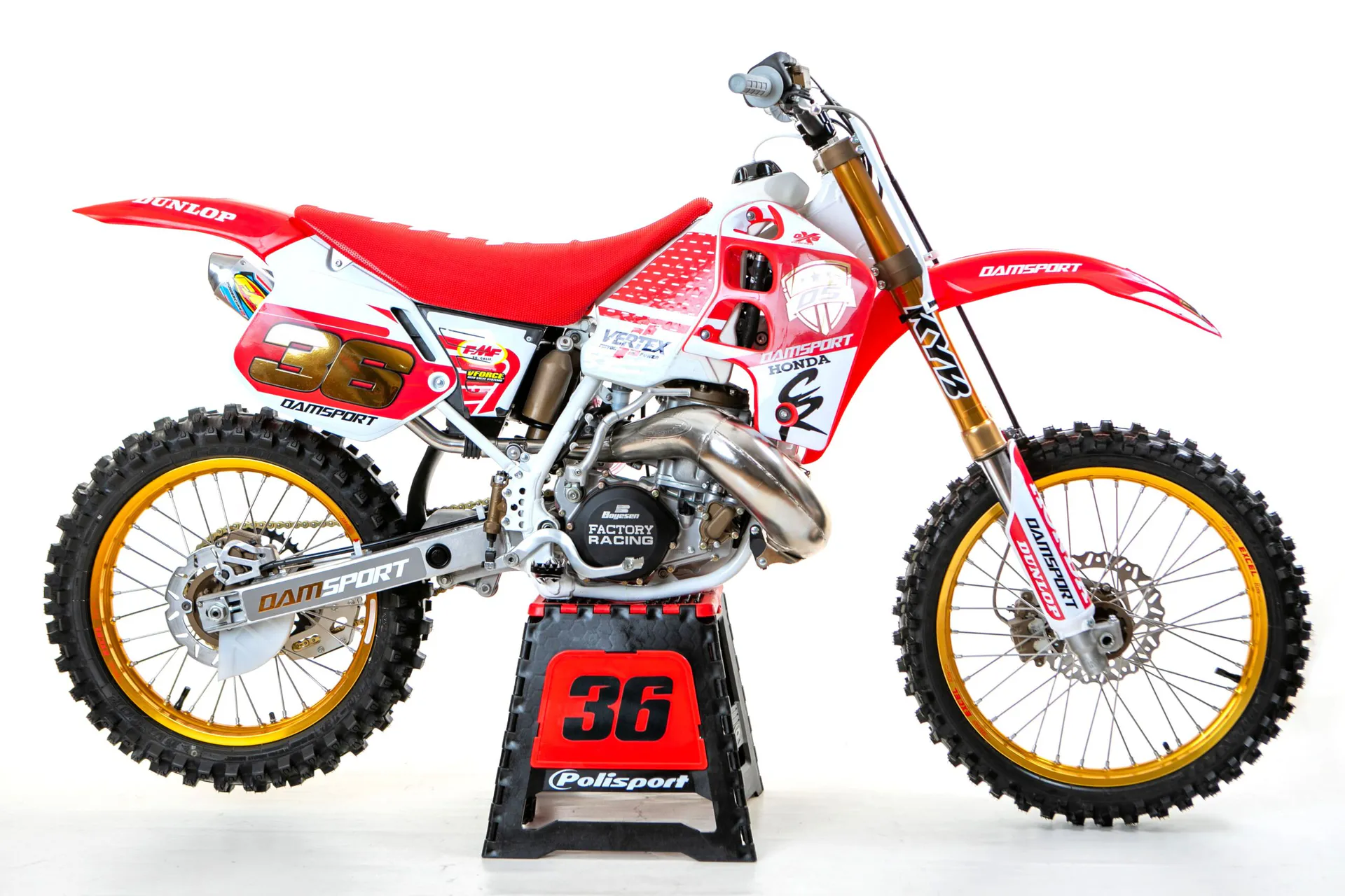 Honda CR 500, restauration complète d’une légende du deux-temps - 07