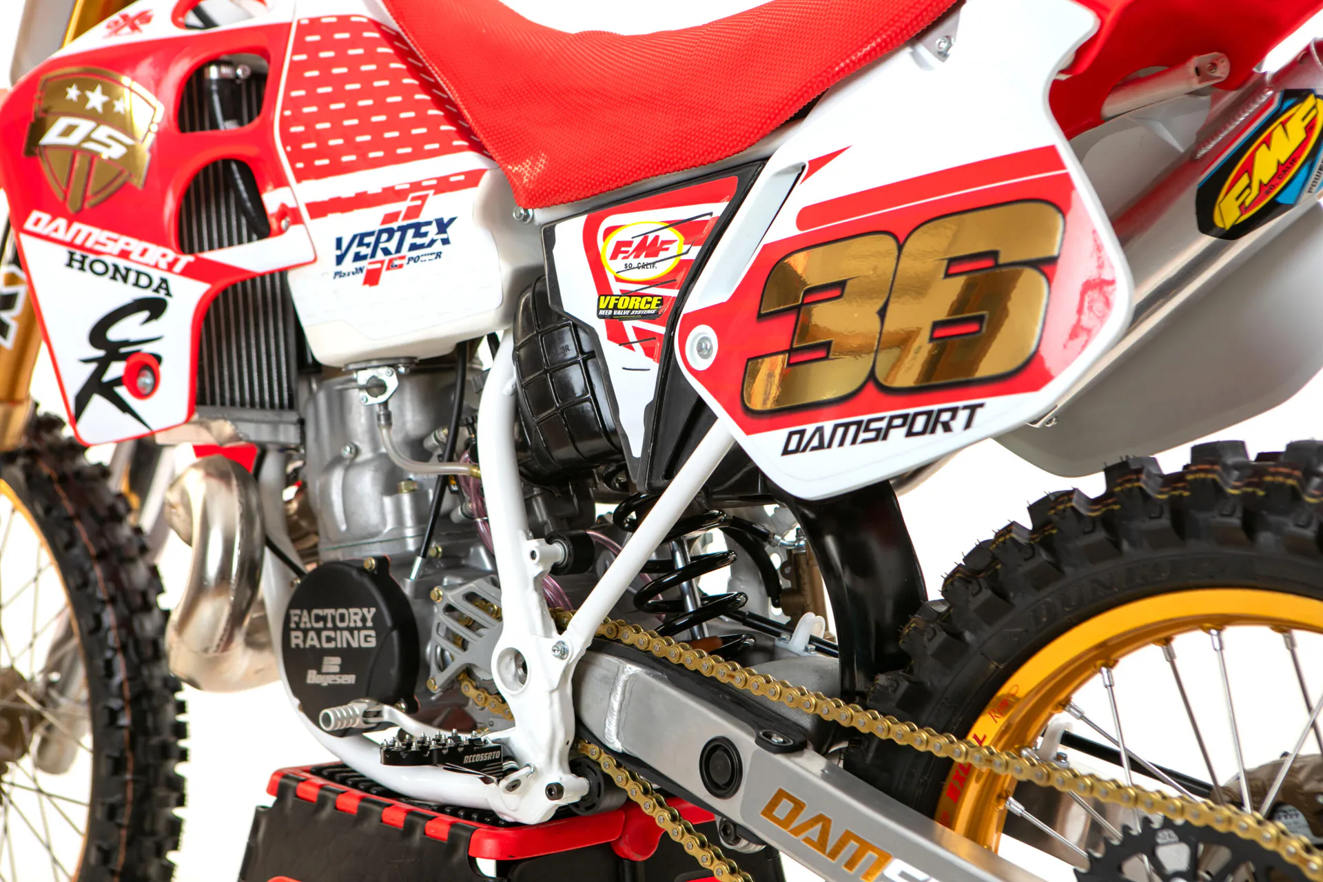 Honda CR 500, restauration complète d’une légende du deux-temps - 10