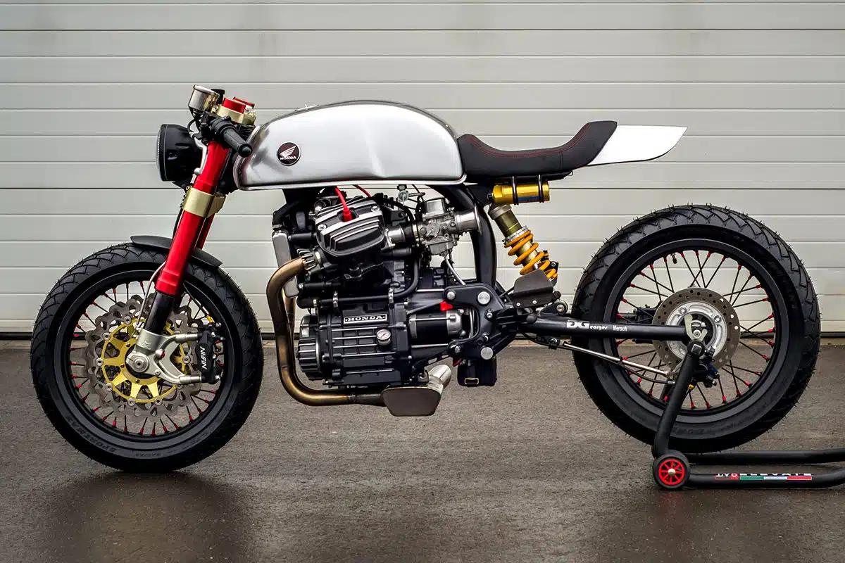 Prête pour la course, La CX500 cafe racer de Sacha Lakic