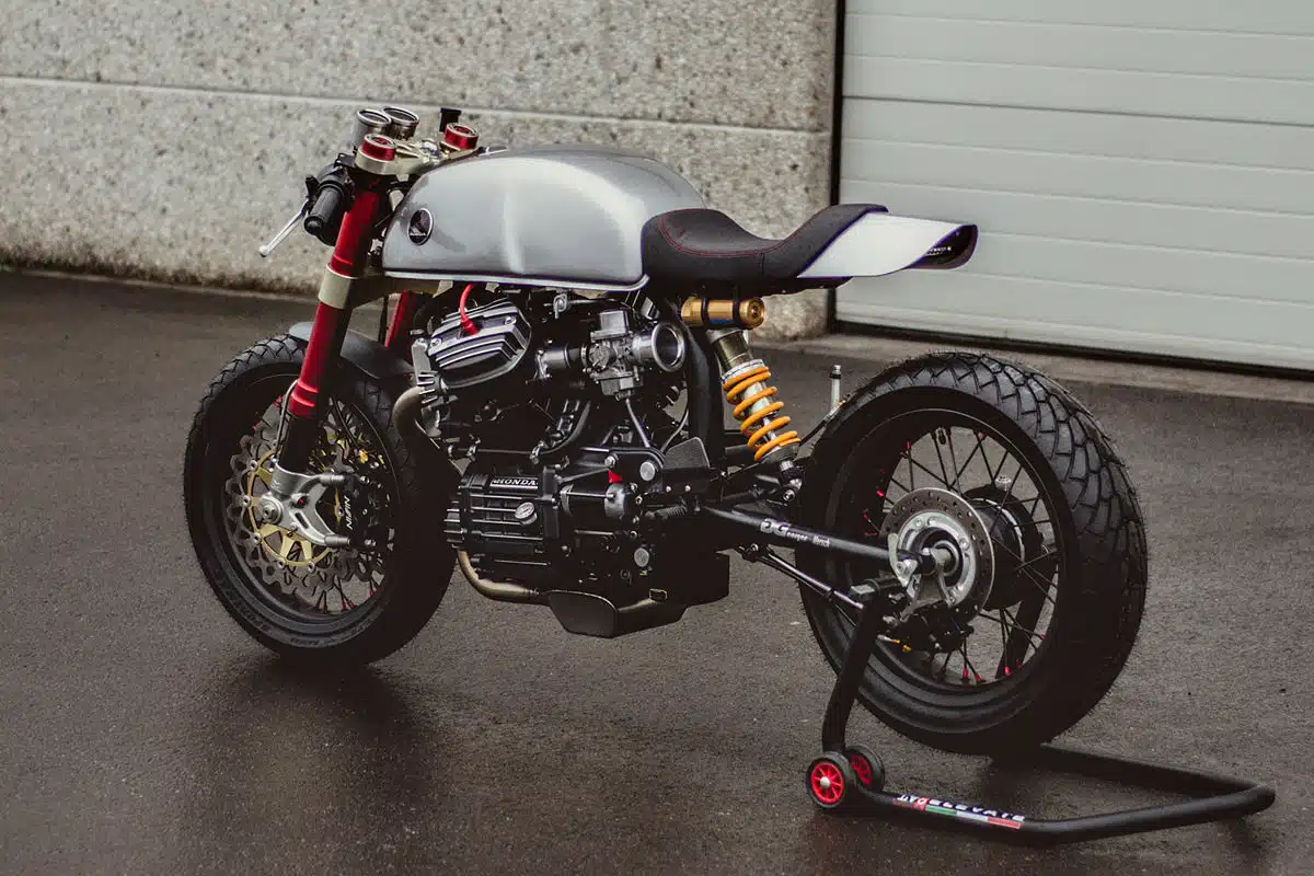 Prête pour la course, La CX500 cafe racer de Sacha Lakic - 04