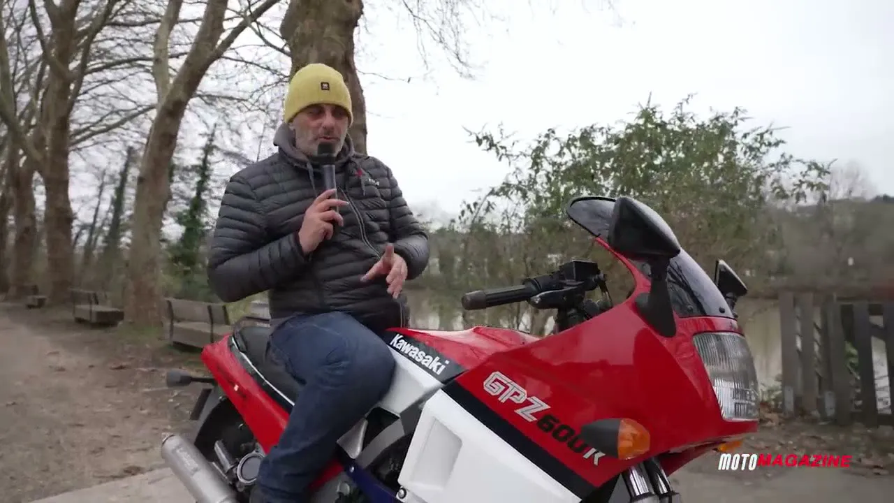 Sage de la KAWASAKI GPZ 600 R - 06