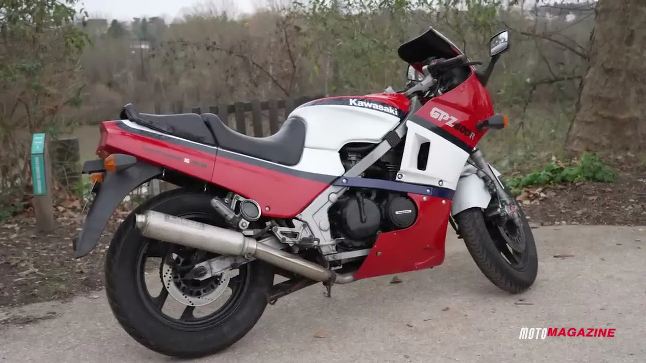 Sage de la KAWASAKI GPZ 600 R - 08
