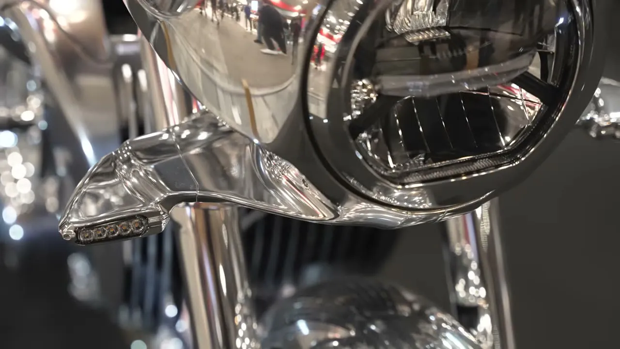Tour du Salon du 2 Roues de Lyon 2026 - 02
