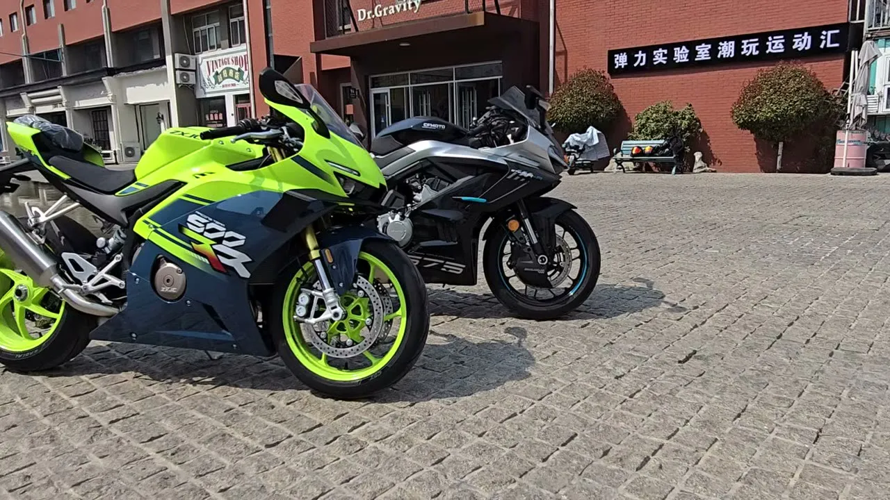 ZXJC 500RR vs 675SR-R, le duel aux accélérations - 05