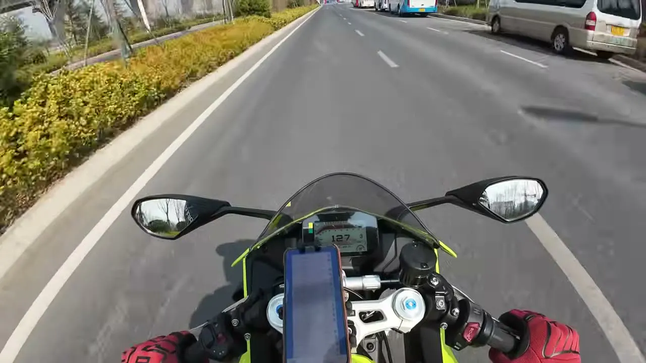 ZXJC 500RR vs 675SR-R, le duel aux accélérations - 08