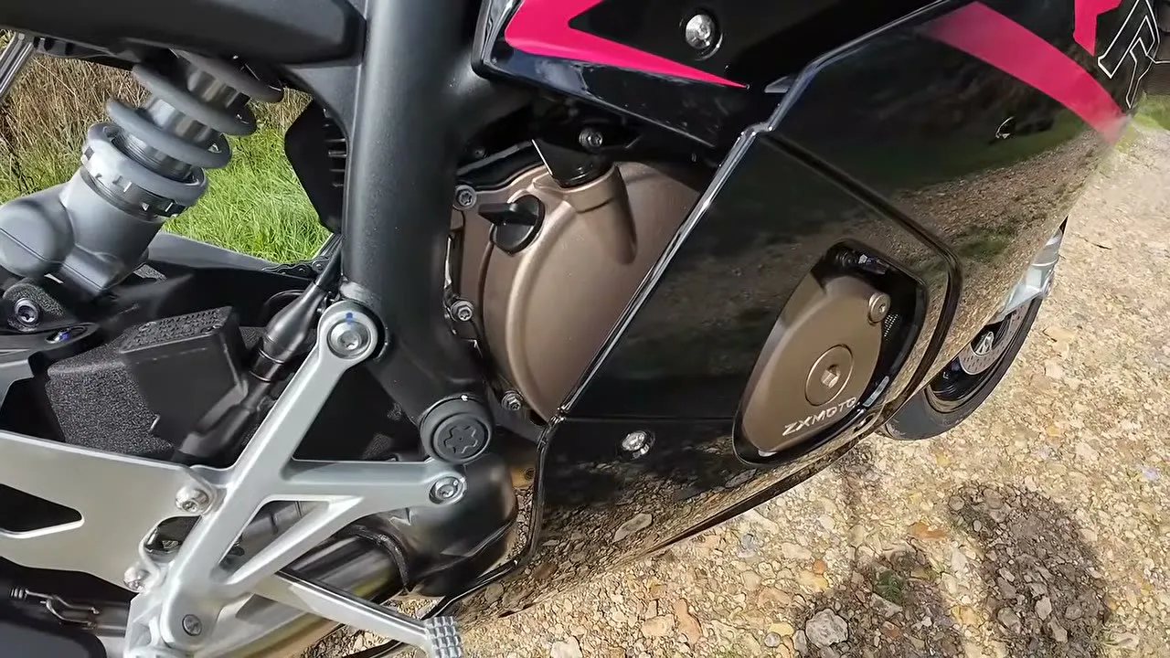 ZXMoto 500 RR, prise de contact - 06
